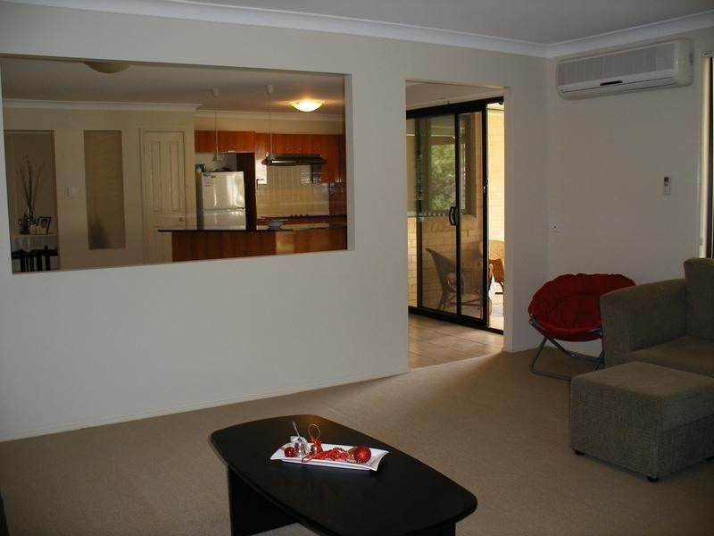 6 Feeney Way, Raymond Terrace NSW 2324