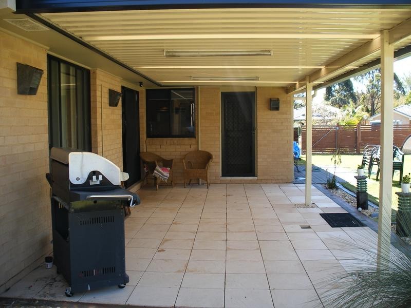 6 Feeney Way, Raymond Terrace NSW 2324