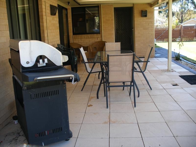 6 Feeney Way, Raymond Terrace NSW 2324
