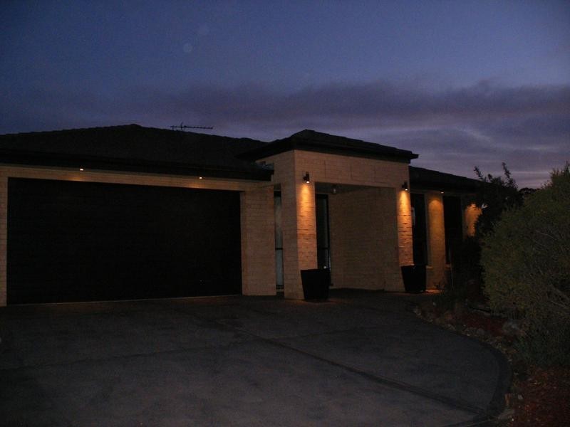 6 Feeney Way, Raymond Terrace NSW 2324