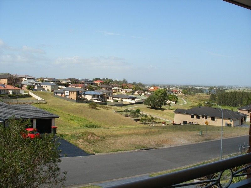 99 Dalyell Way, Raymond Terrace NSW 2324