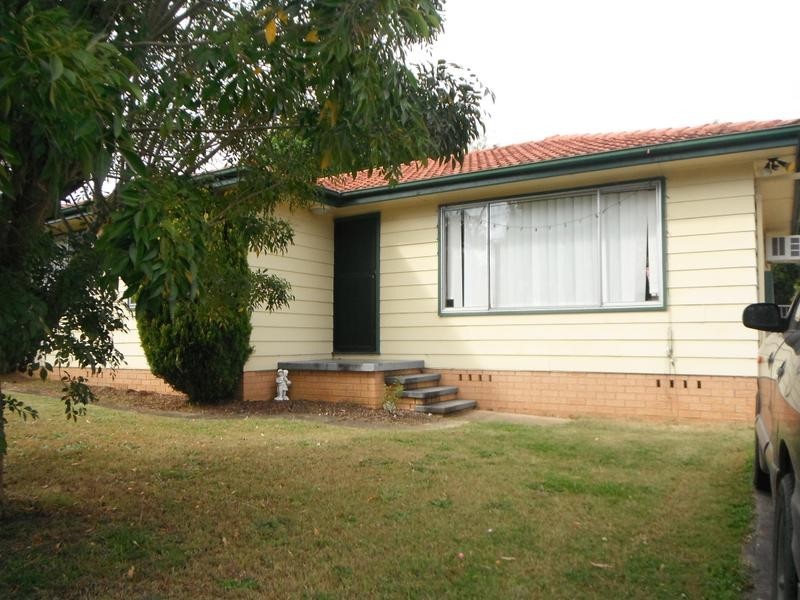 2 Silverwattle Drive, Medowie NSW 2318