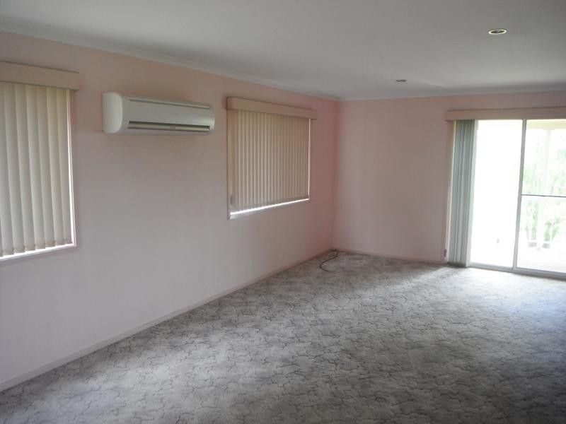 2 Swan Street, Raymond Terrace NSW 2324