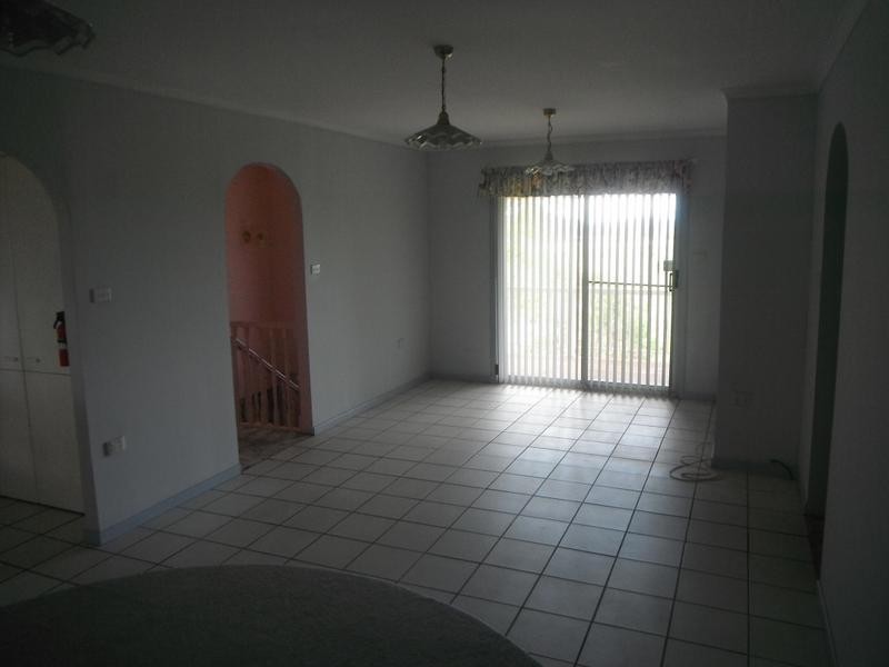2 Swan Street, Raymond Terrace NSW 2324