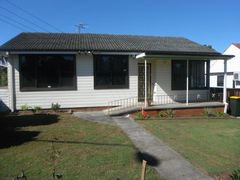 16 Richardson Road, Raymond Terrace NSW 2324