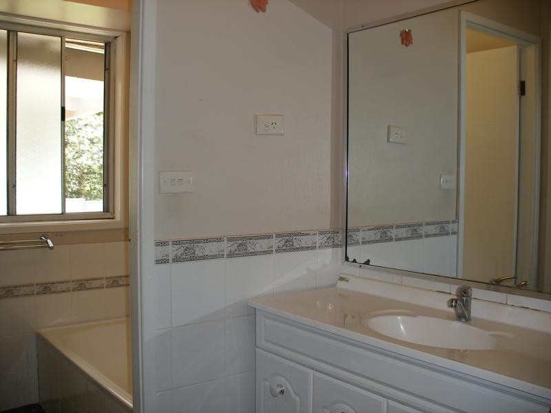 42 Rosemount Drive, Raymond Terrace NSW 2324