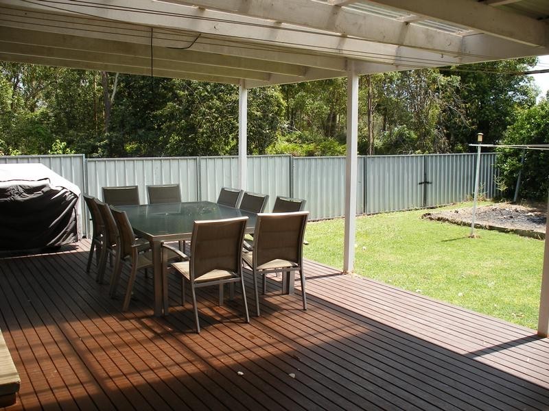 42 Rosemount Drive, Raymond Terrace NSW 2324