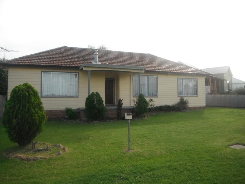 15 Morgan Crescent, Raymond Terrace NSW 2324