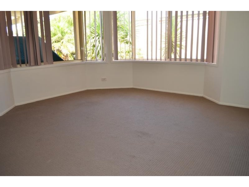 3 Woodlands Place, Raymond Terrace NSW 2324