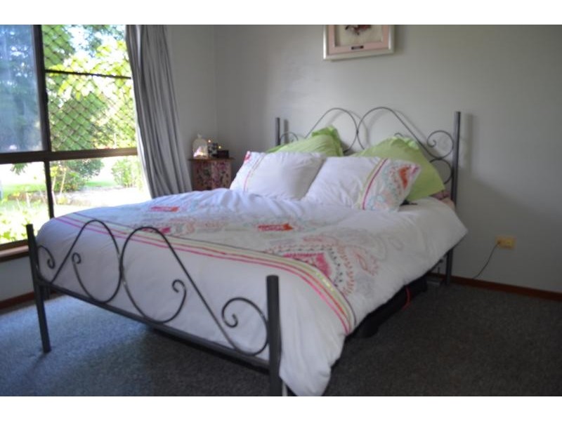 18 Bowman Drive, Raymond Terrace NSW 2324