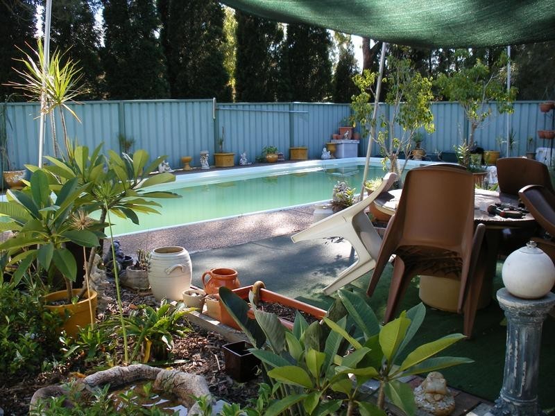 1 Barrie Close, Williamtown NSW 2318