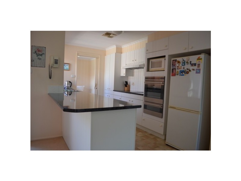 1 Kirkton Close, Raymond Terrace NSW 2324