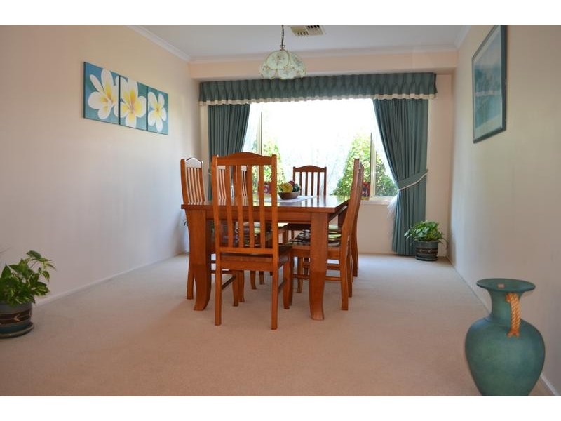 1 Kirkton Close, Raymond Terrace NSW 2324