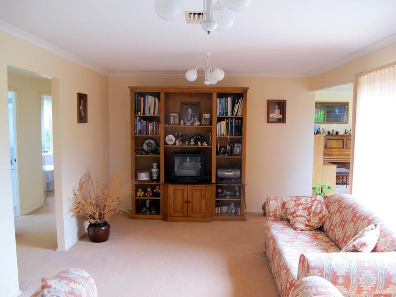 1 Kirkton Close, Raymond Terrace NSW 2324