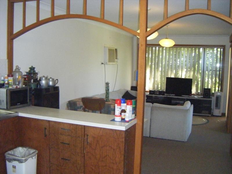 8 Rees James Road, Raymond Terrace NSW 2324