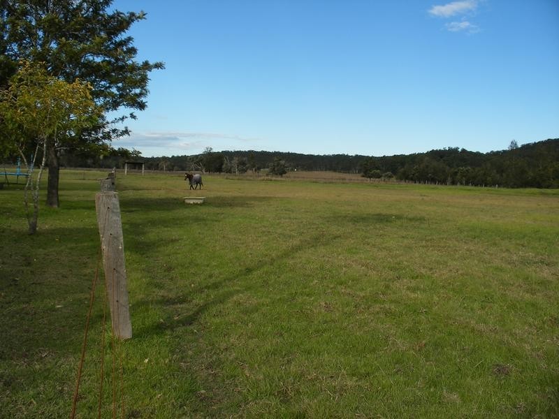 834 Newline Road, Eagleton NSW 2324