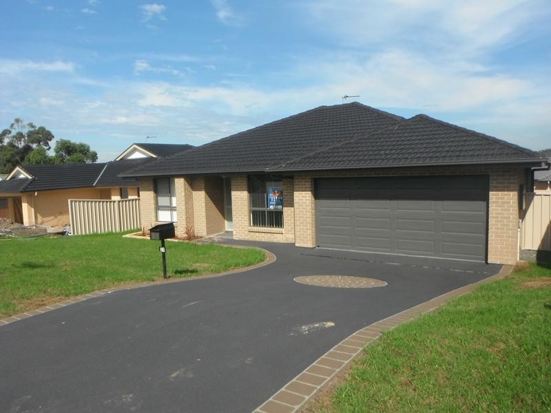 24 Closebourne Way, Raymond Terrace NSW 2324