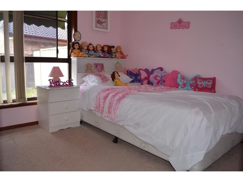 2 Watson Place, Raymond Terrace NSW 2324