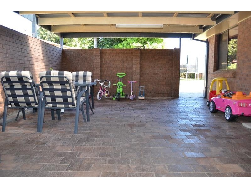 2 Watson Place, Raymond Terrace NSW 2324