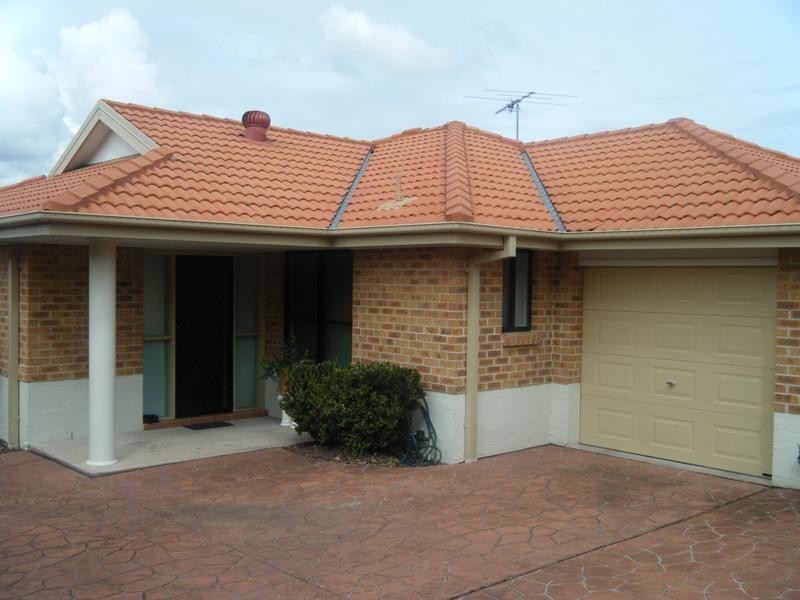 2/41 Gwen Parade, Raymond Terrace NSW 2324