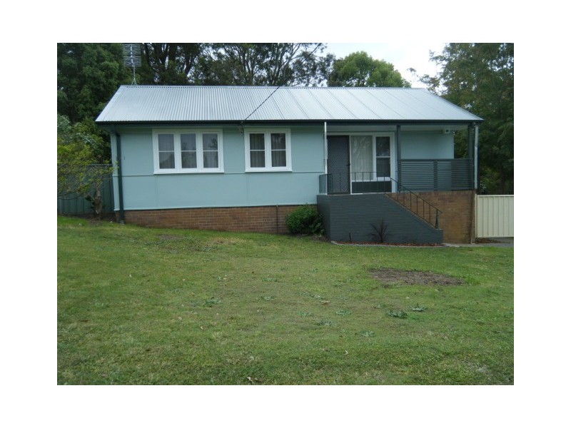 18 Windsor Street, Raymond Terrace NSW 2324