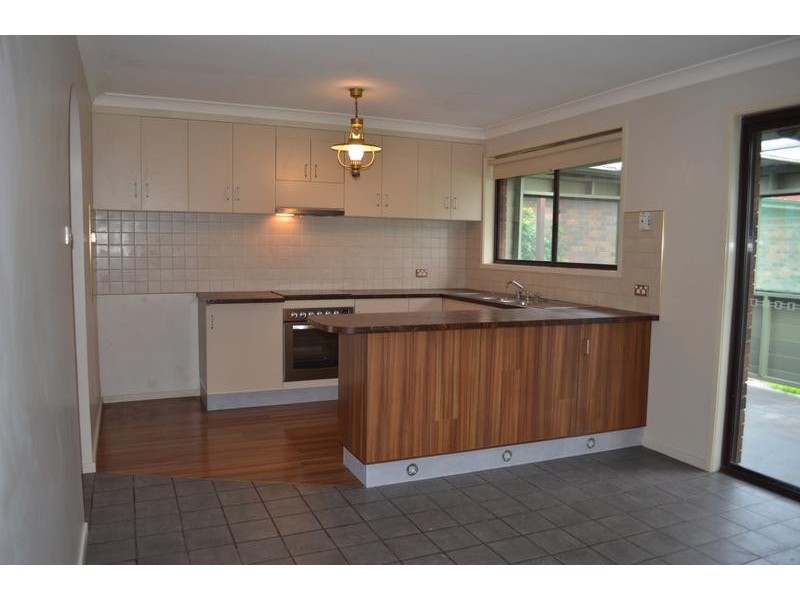 19 Dunn Place, Raymond Terrace NSW 2324