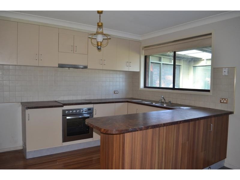 19 Dunn Place, Raymond Terrace NSW 2324