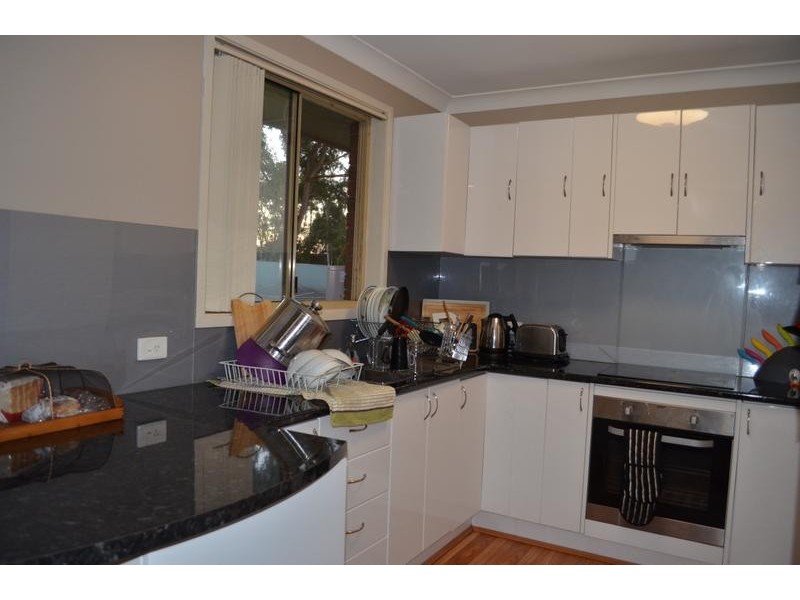 9 Burrowell Close, Raymond Terrace NSW 2324