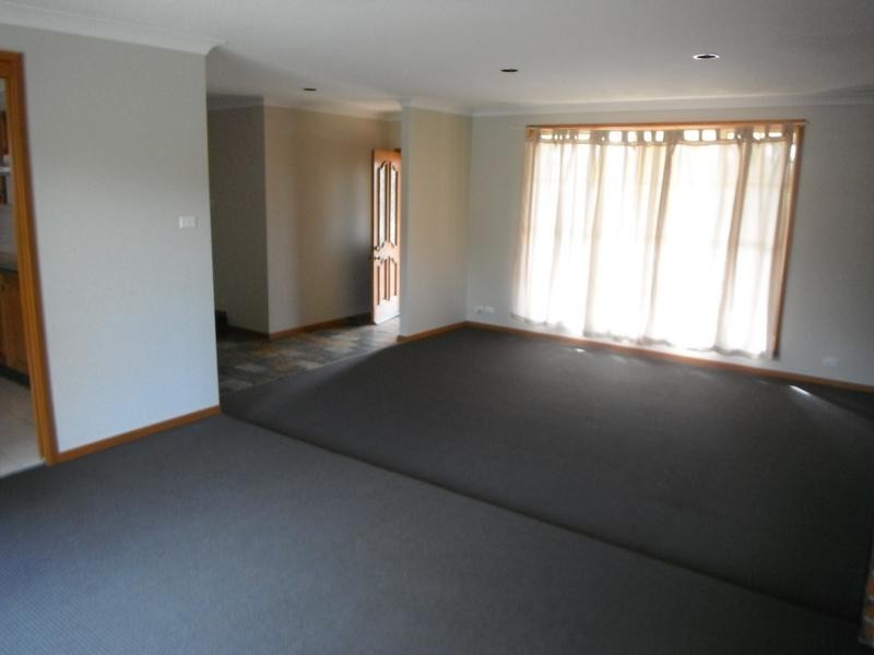 6 Elwin Road, Raymond Terrace NSW 2324