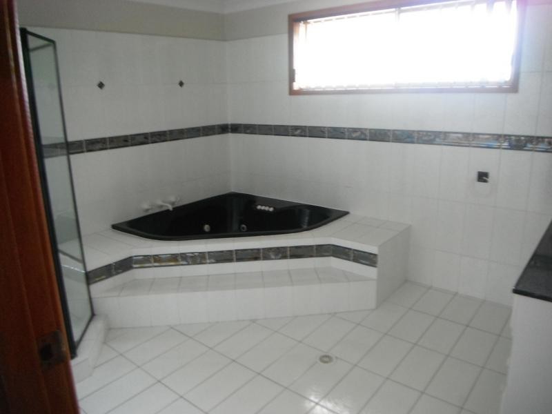 6 Elwin Road, Raymond Terrace NSW 2324