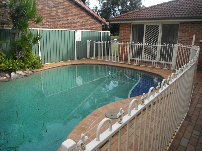 6 Elwin Road, Raymond Terrace NSW 2324