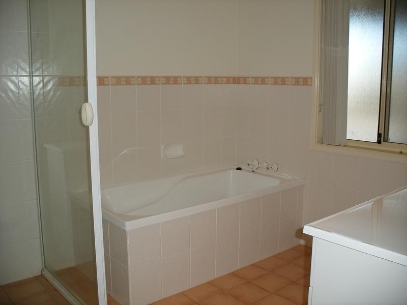 2 Silverwood Close, Medowie NSW 2318