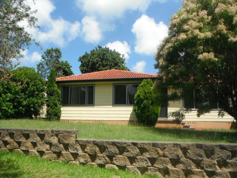 2 Silverwattle Drive, Medowie NSW 2318