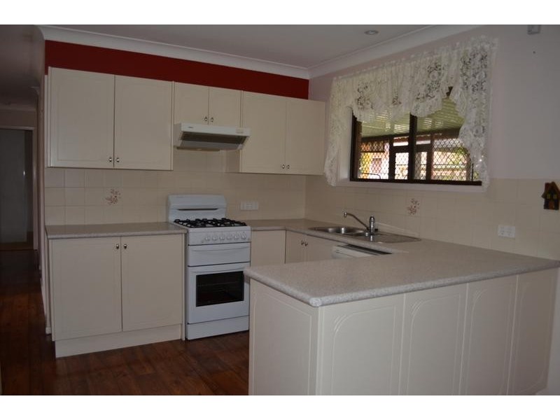 2 Fairchild Street, Raymond Terrace NSW 2324