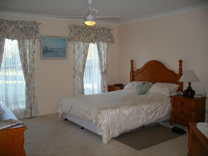 17 Sophia Jane Drive, Seaham NSW 2324