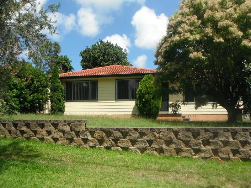 2 Silverwattle Drive, Medowie NSW 2318