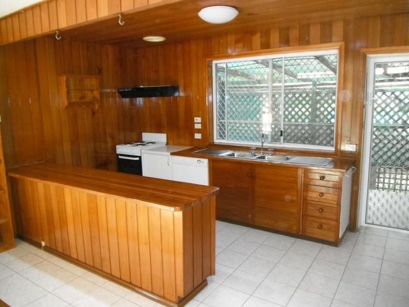 4 Barrellier Street, Raymond Terrace NSW 2324
