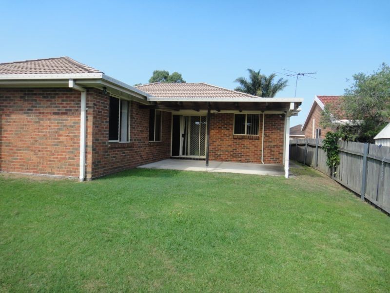 2 Kendall Place, Raymond Terrace NSW 2324