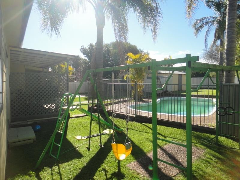 15 Morgan Crescent, Raymond Terrace NSW 2324
