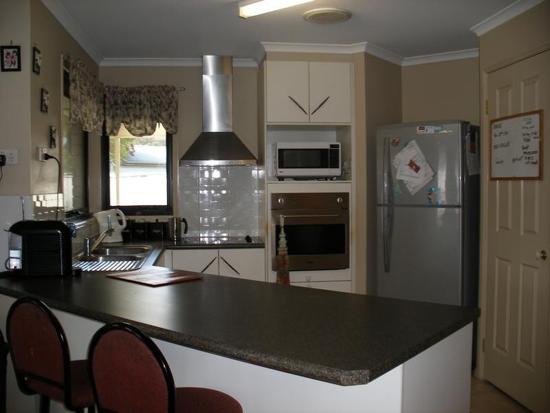 11 Adastra Close, Raymond Terrace NSW 2324