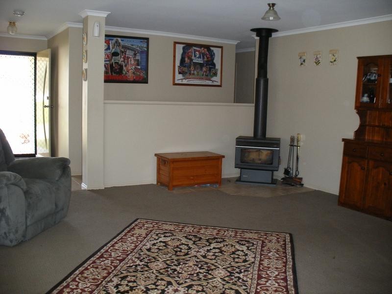 11 Adastra Close, Raymond Terrace NSW 2324