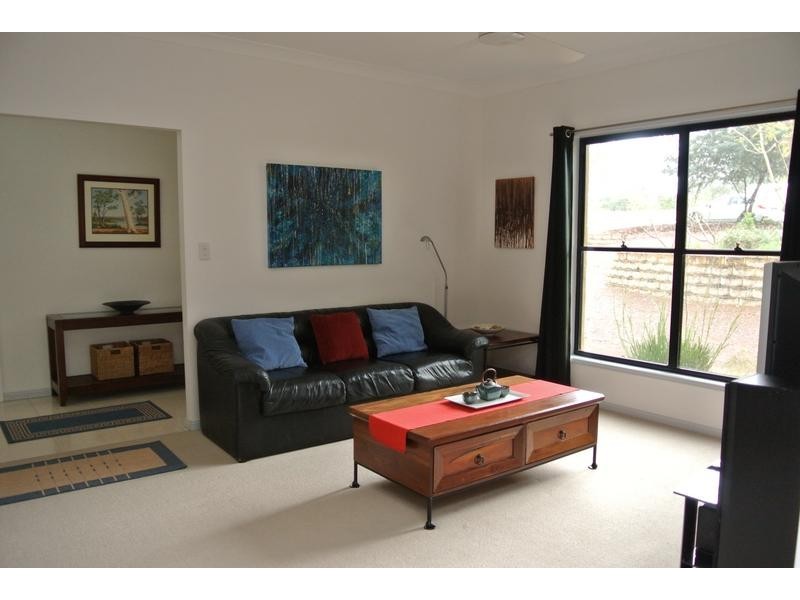 8 North Esk Drive, Seaham NSW 2324