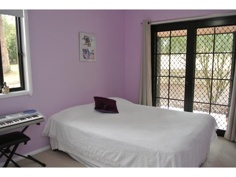 8 North Esk Drive, Seaham NSW 2324