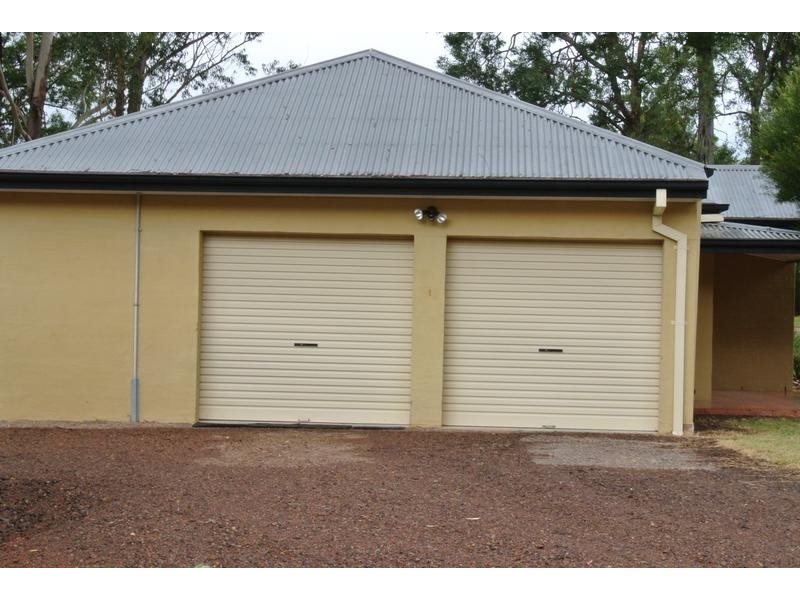 8 North Esk Drive, Seaham NSW 2324