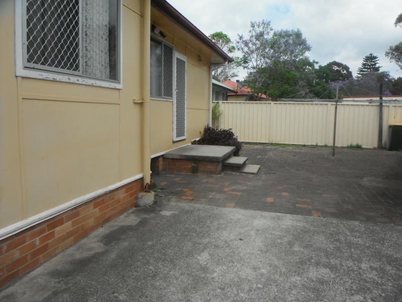 7 Phillip Road, Raymond Terrace NSW 2324