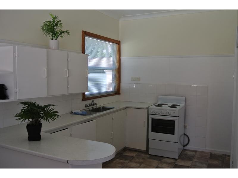 3 Gwen Parade, Raymond Terrace NSW 2324