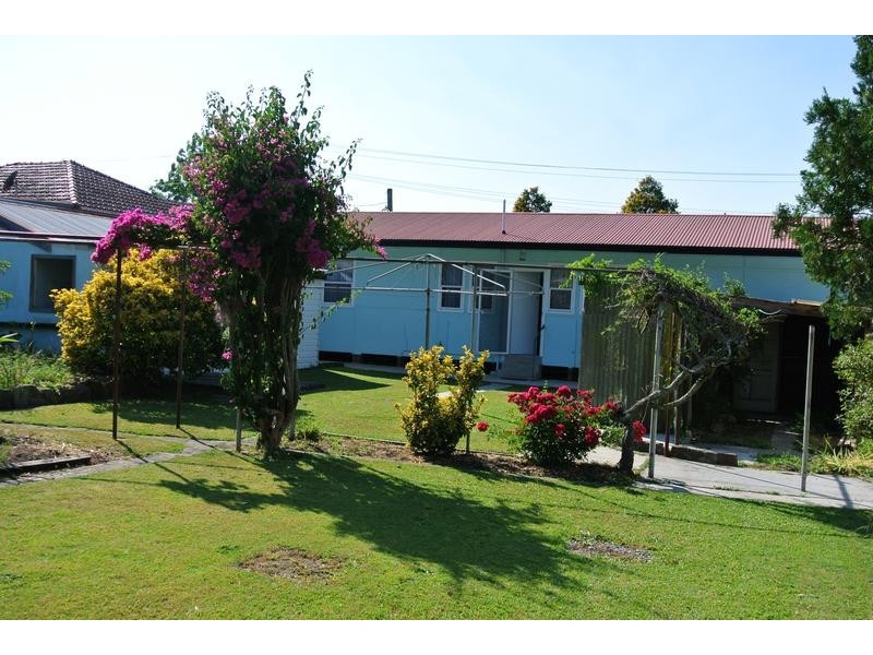 3 Gwen Parade, Raymond Terrace NSW 2324