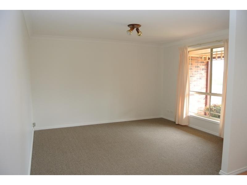 73 Beaton Ave, Raymond Terrace NSW 2324