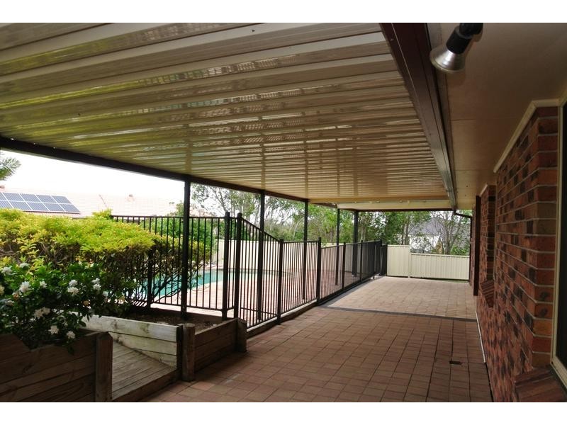 73 Beaton Ave, Raymond Terrace NSW 2324