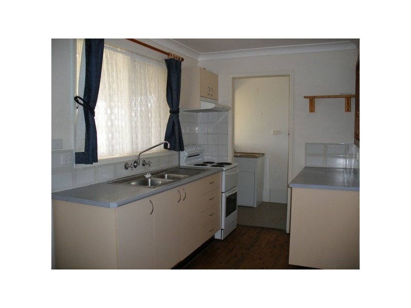 8 Sabre Ave, Raymond Terrace NSW 2324